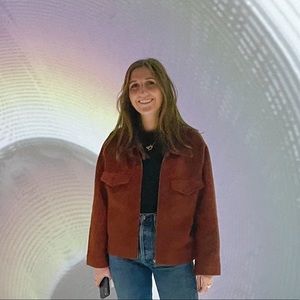 Meet your Posher, Madelyn